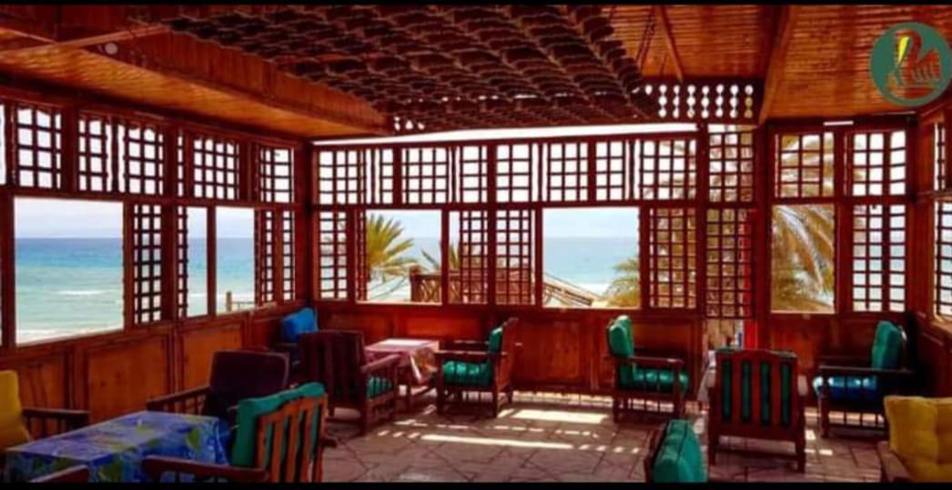 Sebaii Camp السباعى كامب شاطئ الترابين بجوار ويت بالس Hostel Nuweiba` Exterior foto