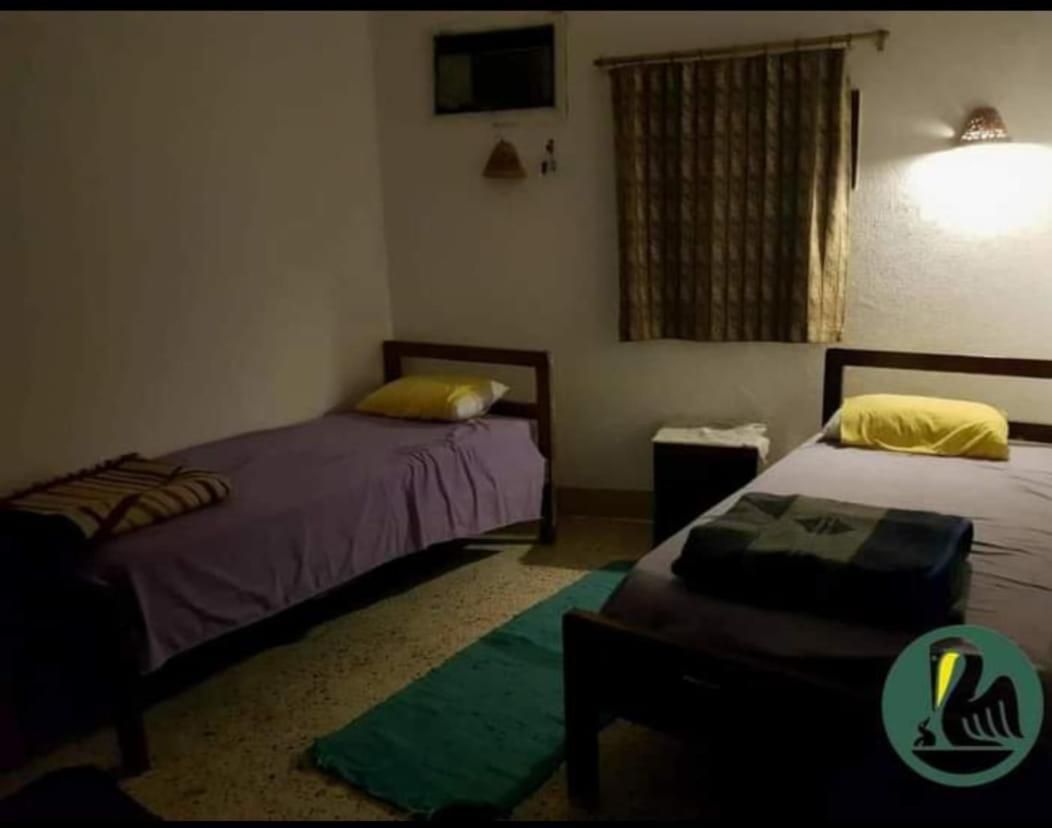 Sebaii Camp السباعى كامب شاطئ الترابين بجوار ويت بالس Hostel Nuweiba` Exterior foto